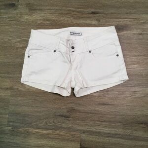 Terranova Women's Cream Jean Shorts